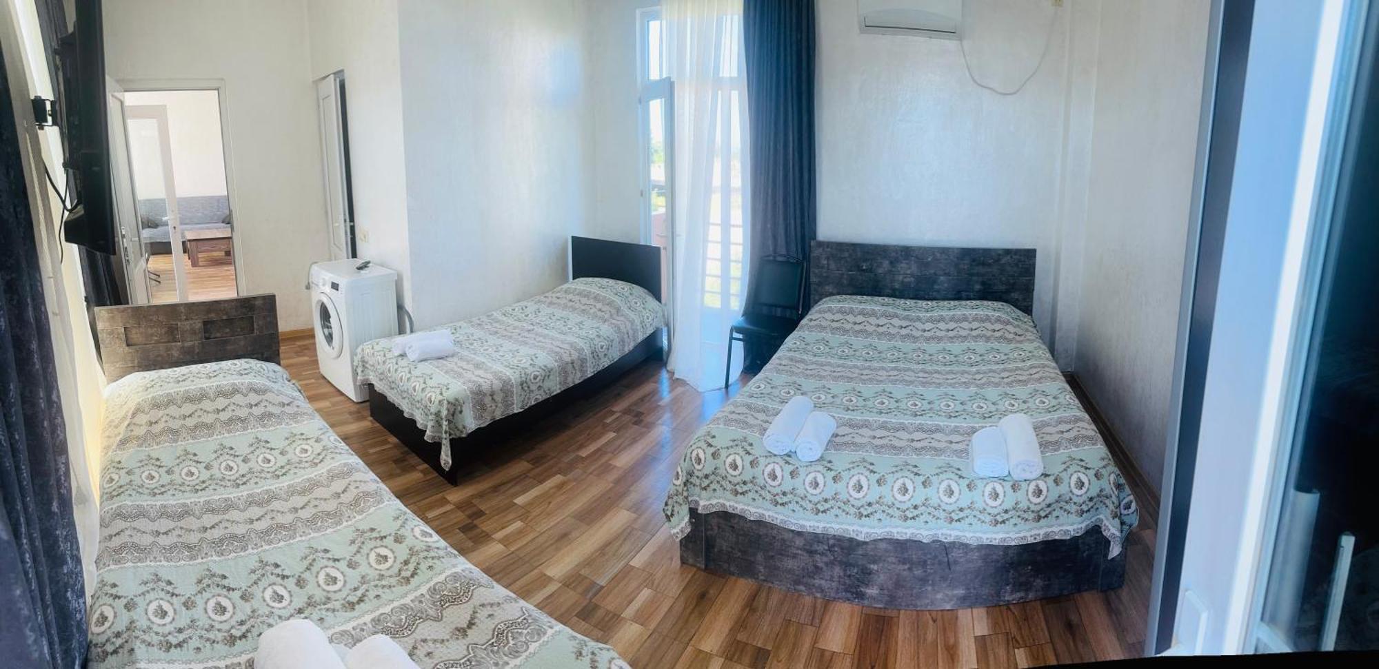 Hotel Buta Batumi Exterior photo