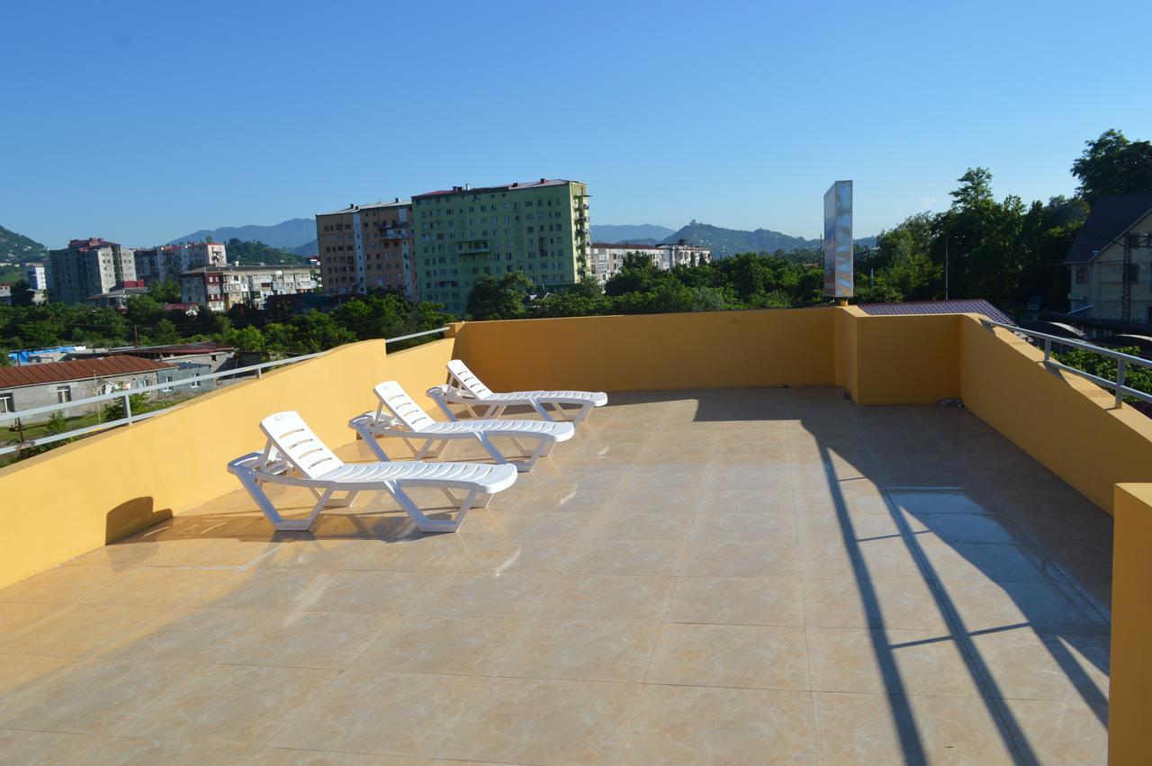 Hotel Buta Batumi Exterior photo